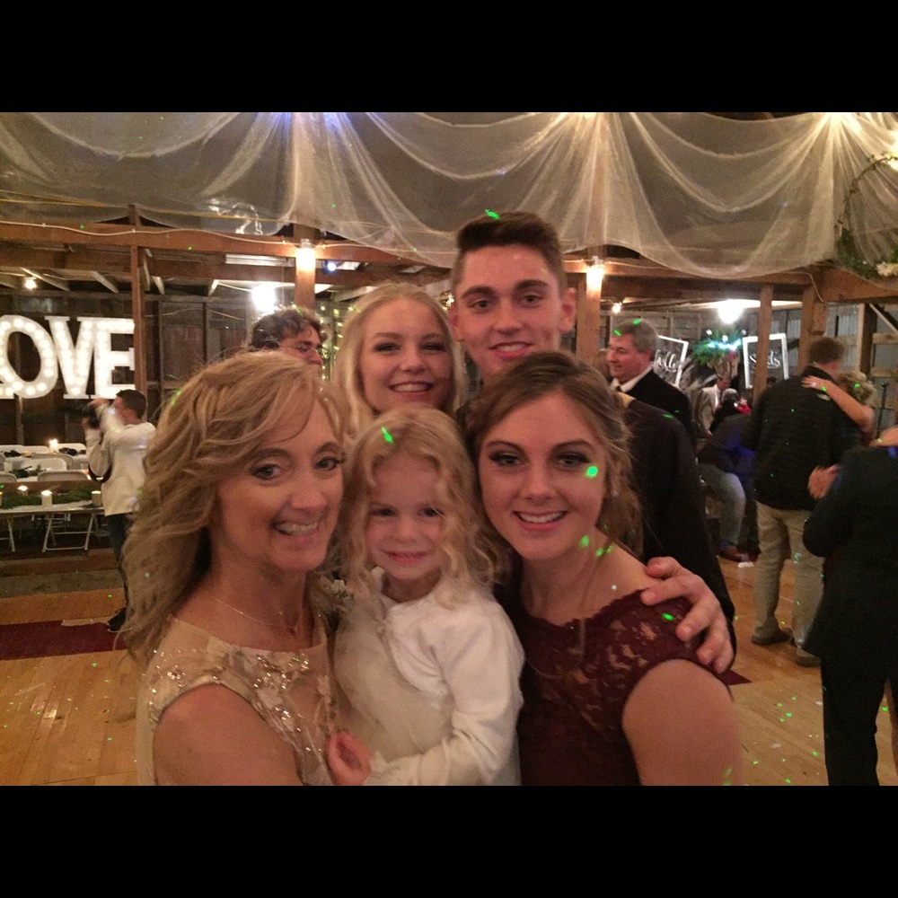 Meet your Posher, Lisa